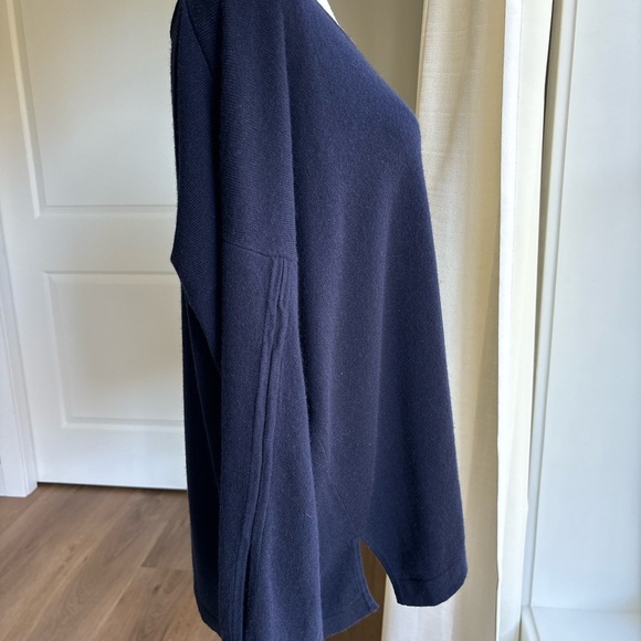 Pure Collection Cashmere Wool Blend Deep Blue VNeck Sweater - Picture 3 of 6